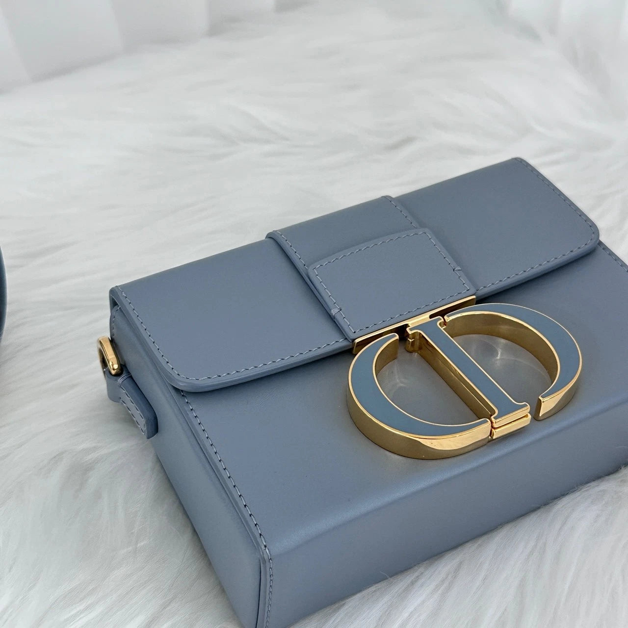 Authentic Dior Montaigne Mini Box Enamel Clasp Bag For Women