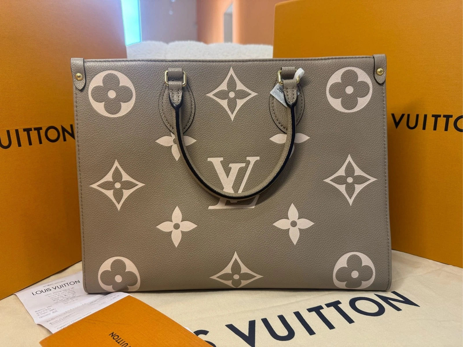Louis Vuitton Onthego Medium Gray Tote Bag For Women