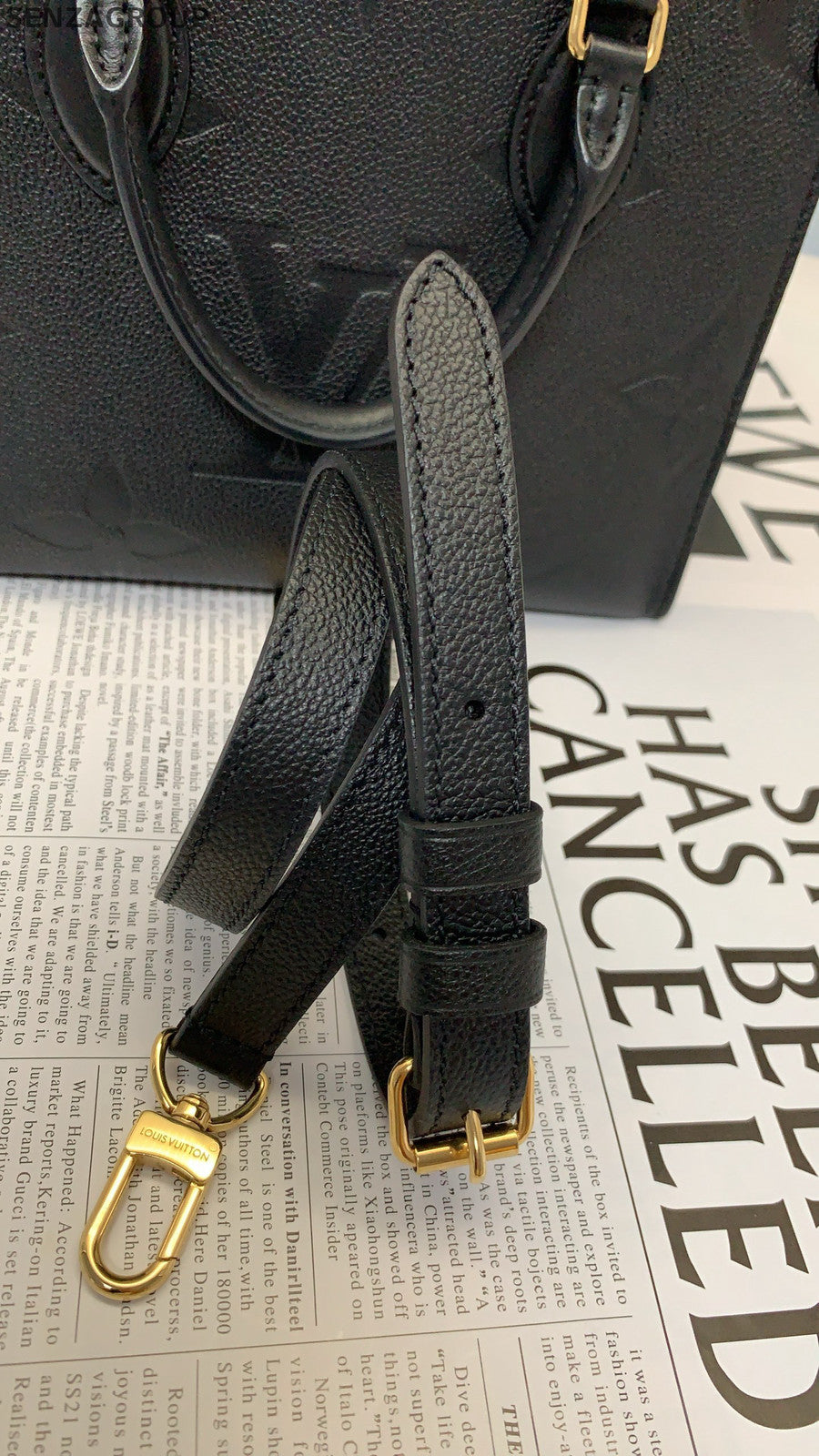 Louis Vuitton Onthego GM Monogram Black Gold Tote Shoulder Bag Women