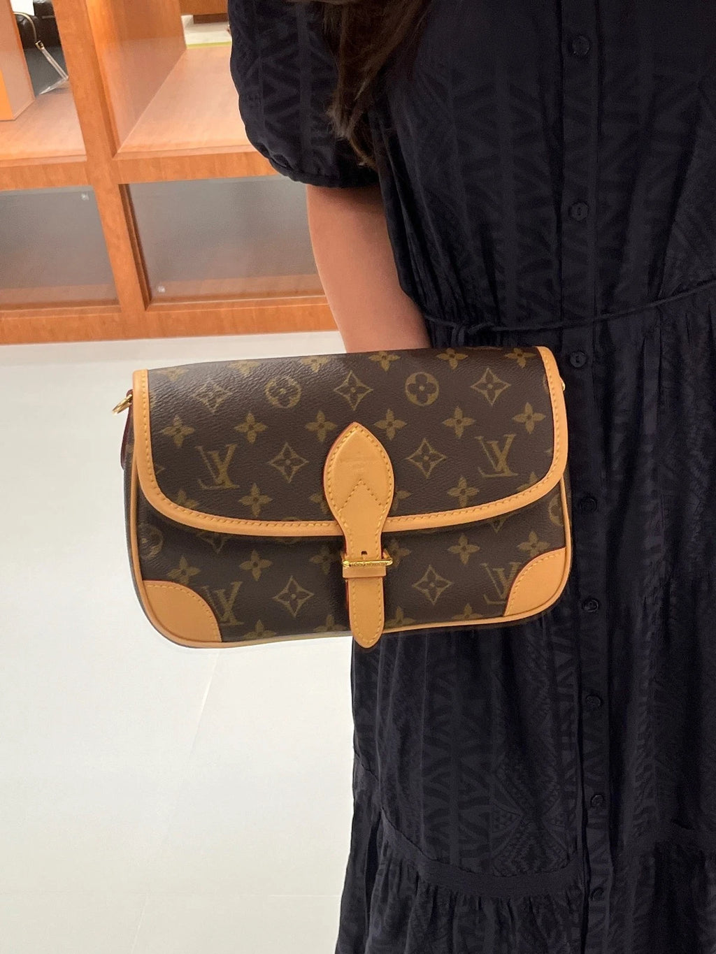 Louis Vuitton Monogram Canvas Black Strap Baguette Shoulder Bag For Women