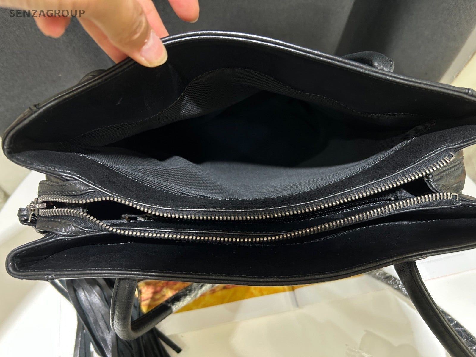 CHANEL Tassel tortoiseshell Logo Shoulder bag Out of print
