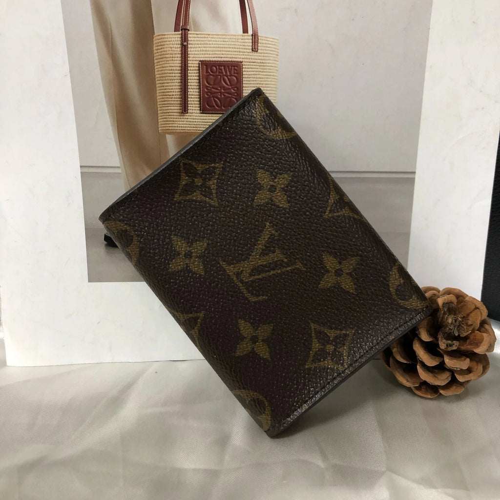 Louis Vuitton Monogram Canvas Card Holder Coin Purse Excellent