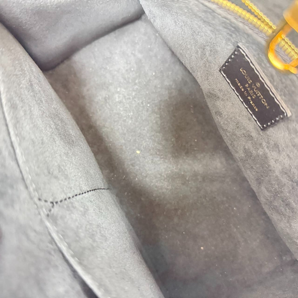 #1 - SJ0001 Louis Vuitton OnTheGo PM Monogram Empreinte Leather Tote Bag