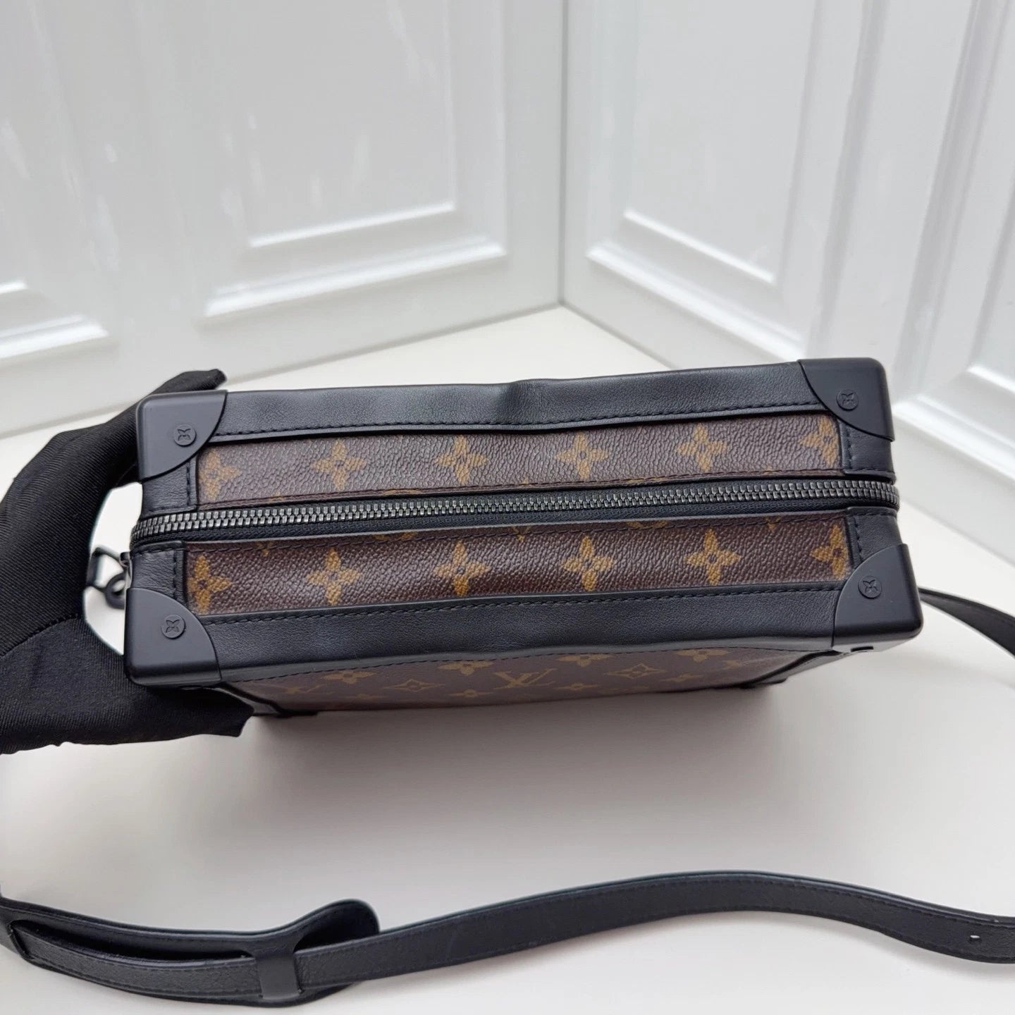 Louis Vuitton Soft Trunk MM Monogram Shoulder Bag Crossbody Unisex Adults