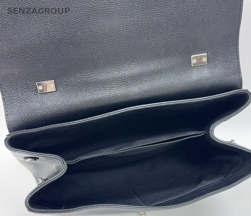 Louis Vuitton lock me MM All-Leather Shoulder Crossbody Bag Women Black