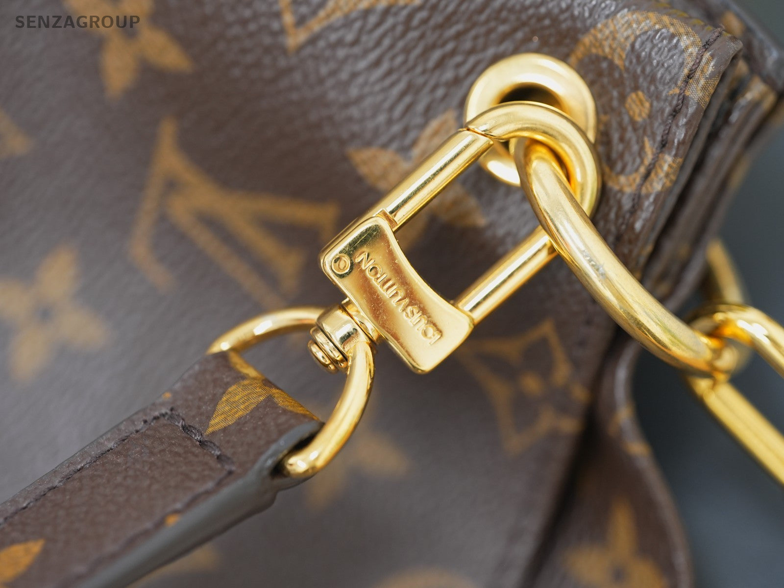 Louis Vuitton Metis Hobo Monogram Top Handle 2WAY Shoulder bag Women