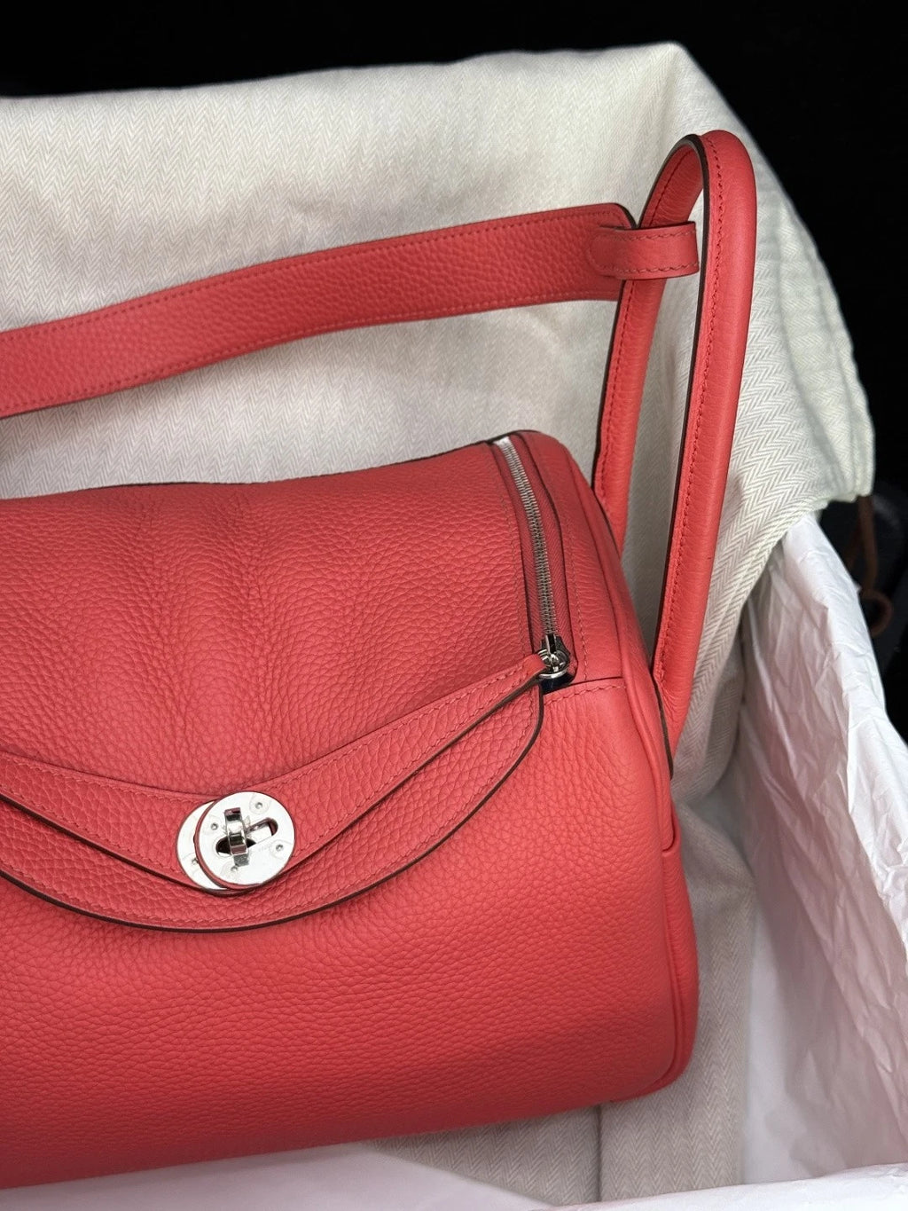 Hermes Lindy26 Pink Silver Hardware 2Way Top Handle Bag Crossbody