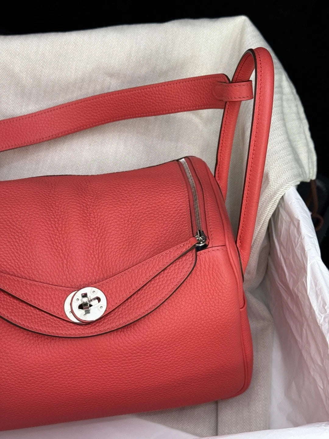 Hermes Lindy26 Pink Silver Hardware 2Way Top Handle Bag Crossbody