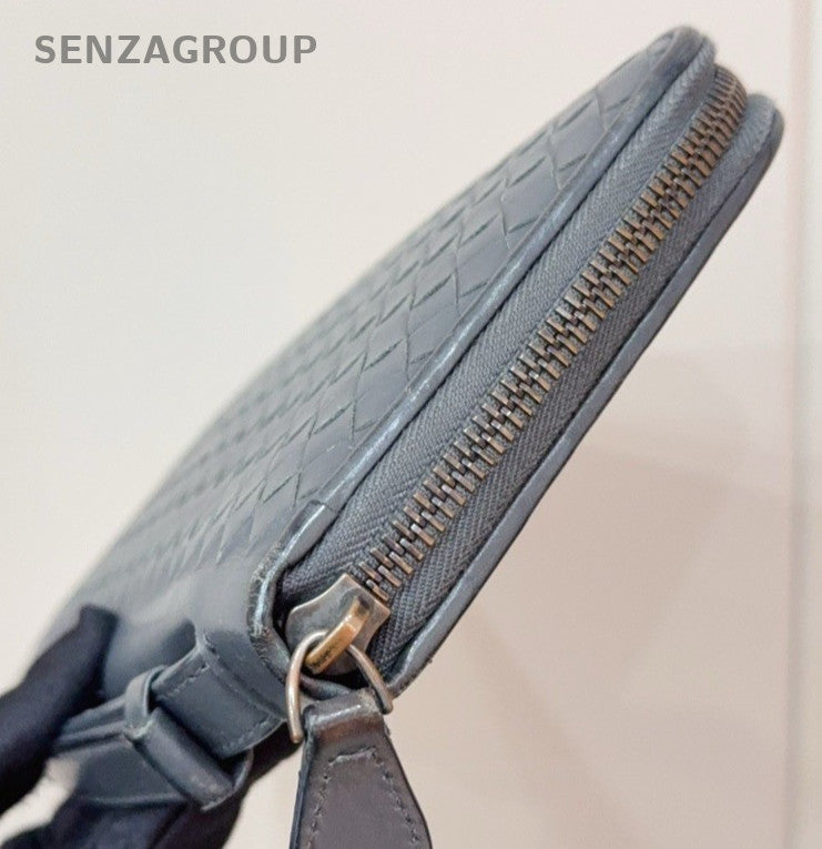 Bottega Veneta Intrecciato Long zip Clutch Wallet Black