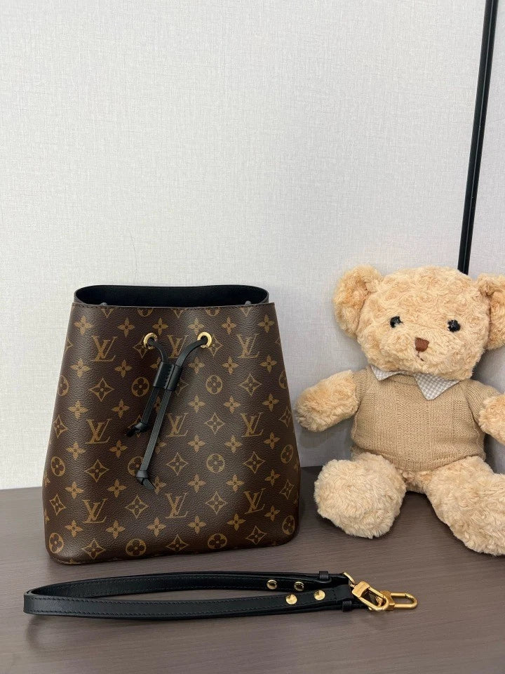 Authentic Louis Vuitton Black Bucket Bag For Women