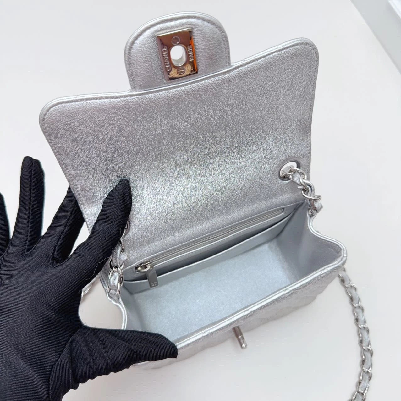 Chanel Classic Flap Mini Lambskin Silver Diamond Chain Shoulder Bag Crossbody
