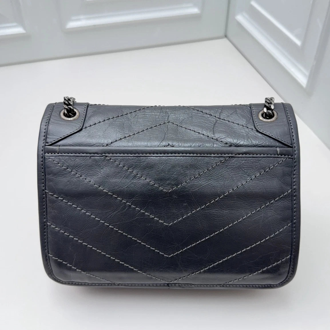 Saint Laurent Niki PM Chain Shoulder Crossbody Gray Silver Women Classic