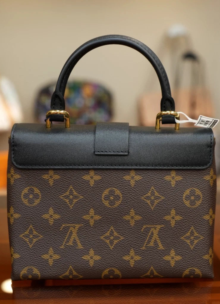 Louis Vuitton Monogram Locky BB Crossbody Handbag Chip Version Excellent