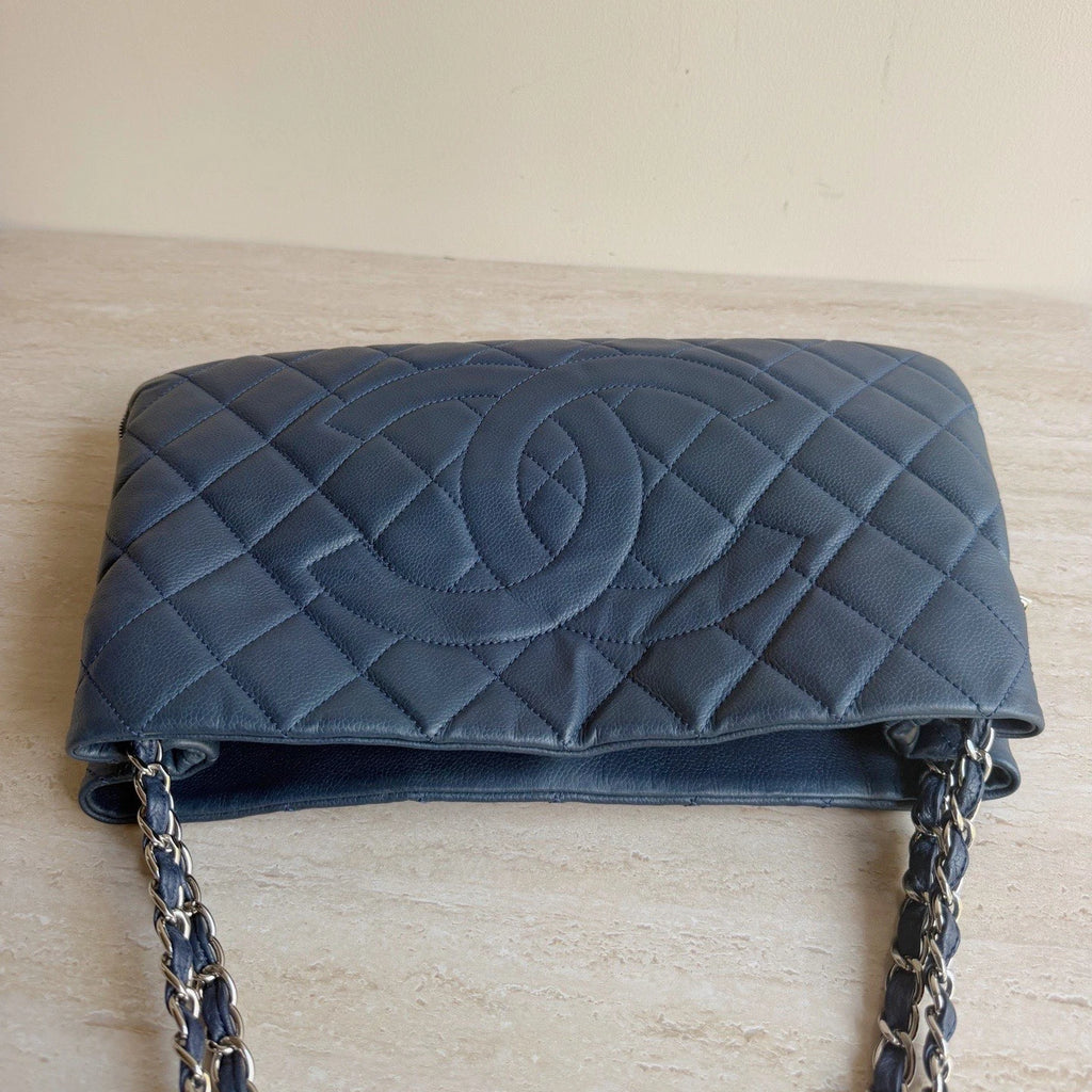 Chanel CC Logo Diamond Calfskin Leather Tote Navy Silver Chain Shoulder Bag