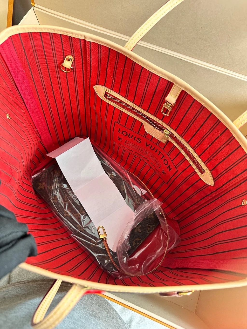 Louis Vuitton Neverfull Canvas Tote Bag Excellent
