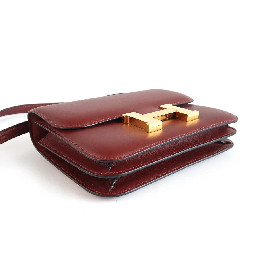 Authentic Hermes Constance19 Red Gold Hardware Shoulder Bag