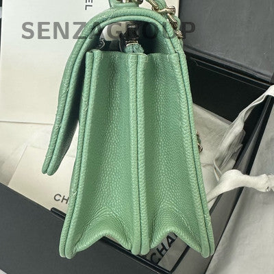 Chanel Quilted Calfskin Chain Shoulder Crossbody Bag Green Gold Hardware