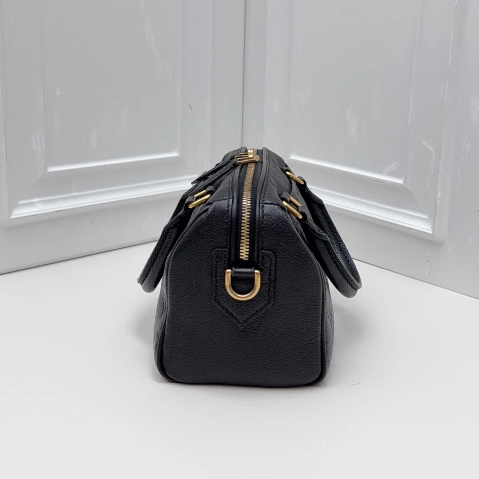 Louis Vuitton Speedy 20 Black Crossbody Top Handle Excellent