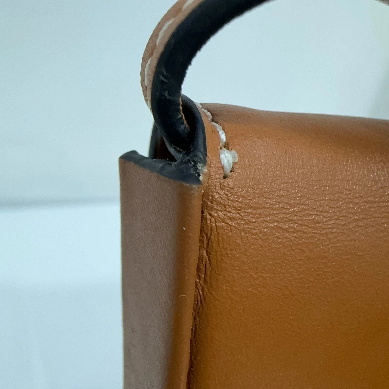 LOEWE Logo Embossed Solid Cowhide Portable Horseshoe Shoulder Crossbody