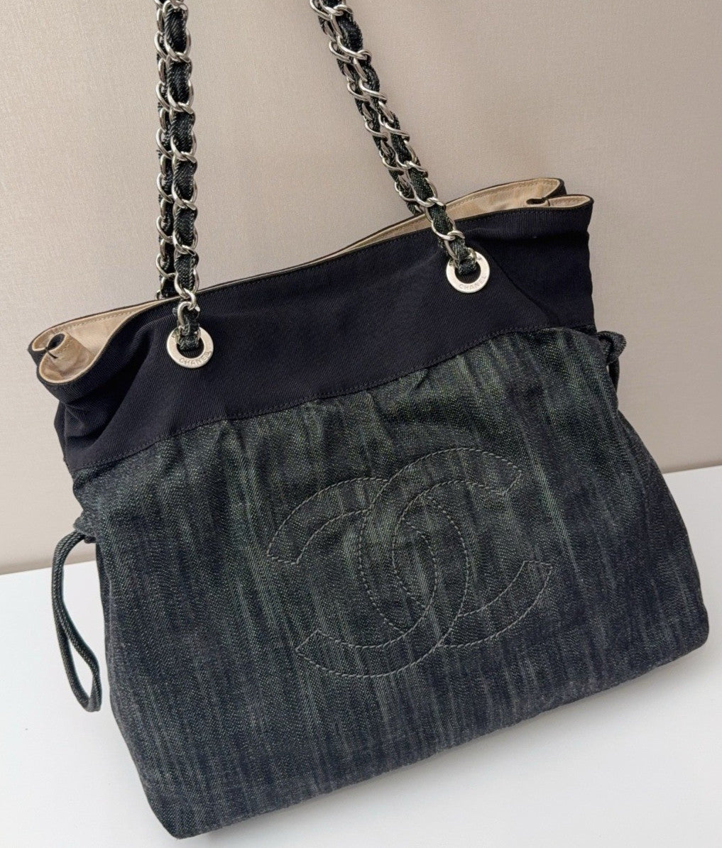 Chanel CC Logo Tote Chain Shoulder Bag Black Silver Women Classic Designer