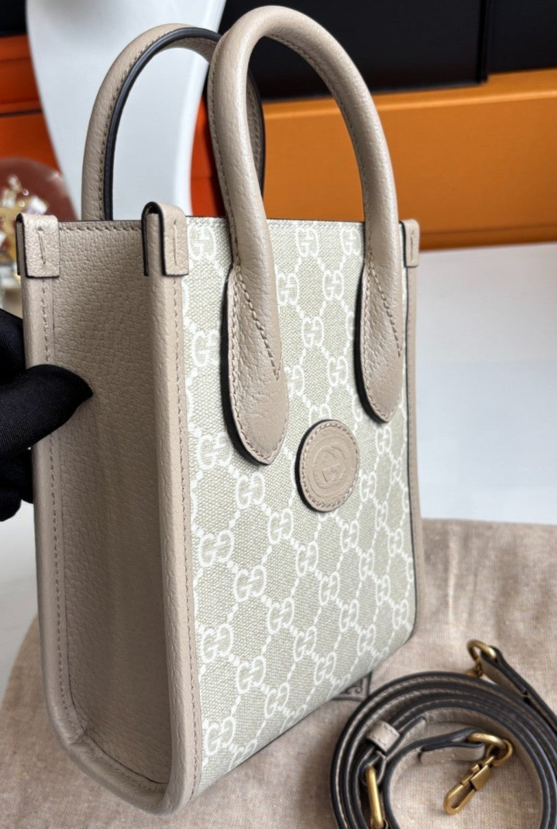 Gucci Mini Music Case GG Supreme Canvas Top Handle Shoulde Bag Almost Brand New