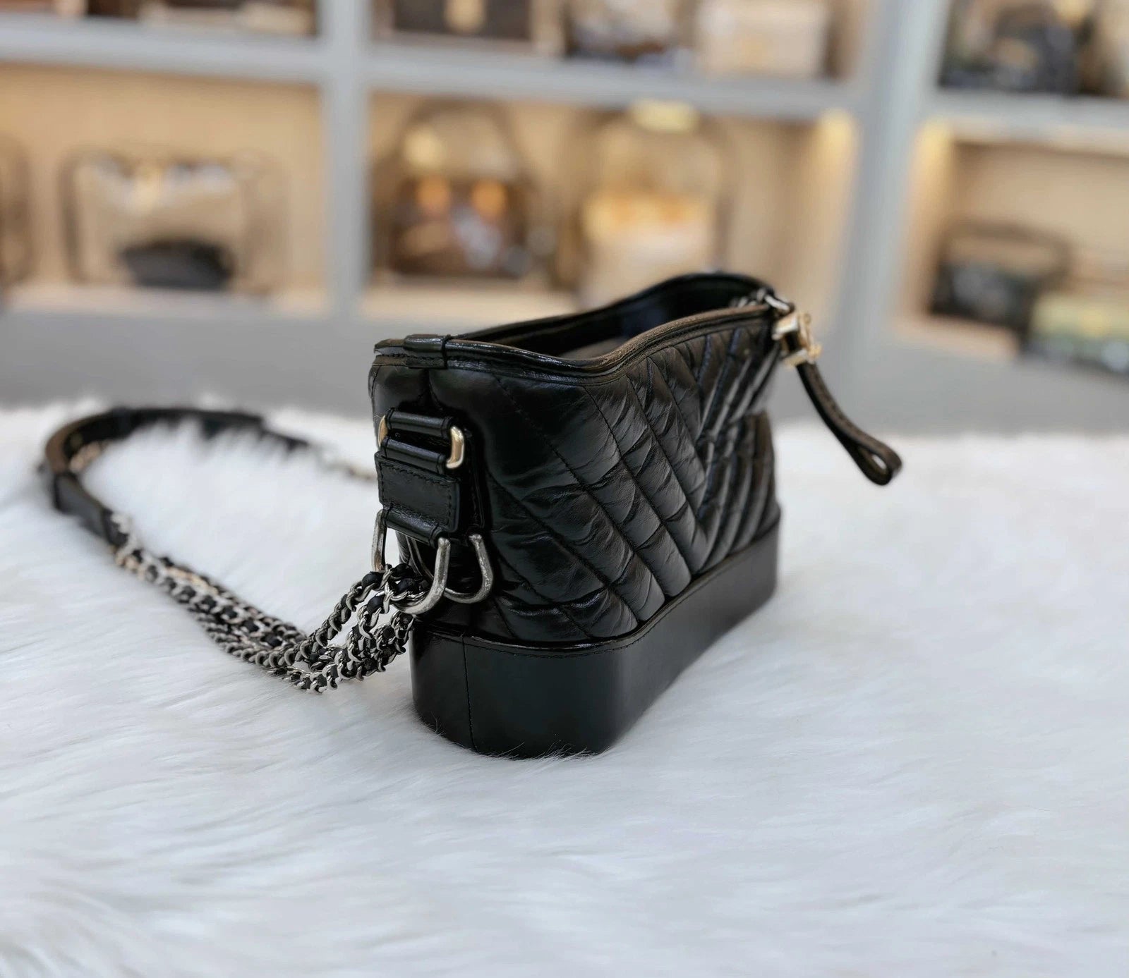 CHANEL Black Gold Small Chain Shoulder Crossbody Bag For Women