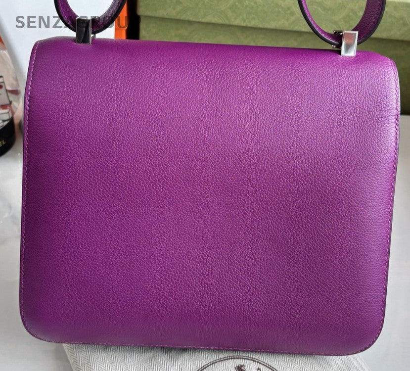 Bolsa de ombro Hermes Constance Evercolor 2 vias tiracolo roxa prata feminina-