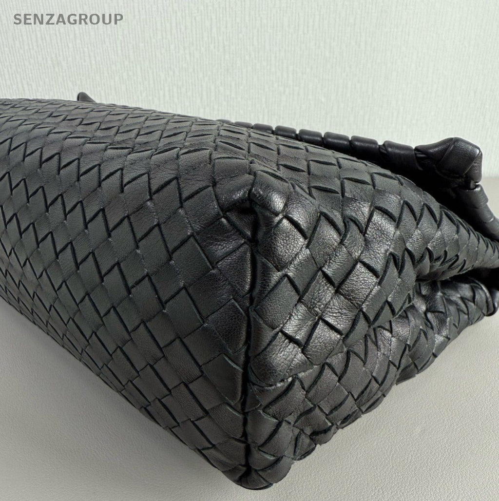 Bottega Veneta Lambskin Chain Shoulder Bag Black Used Women Classic Fashion