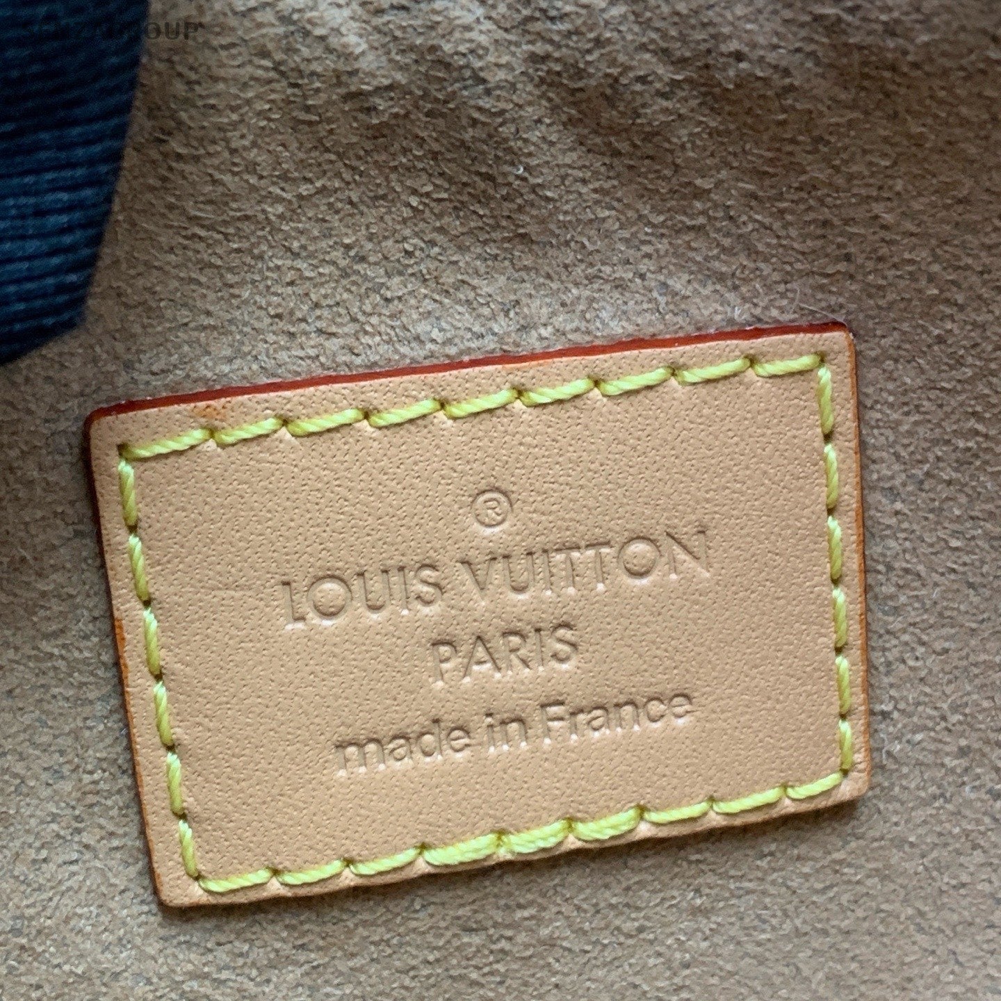 Louis Vuitton Loop Monogram Chain Shoulder Bag Brown Gold Women Classic