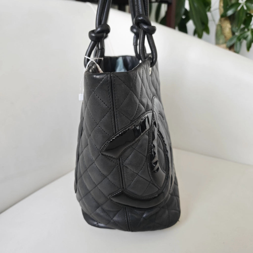 CHANEL So Black Leather Large Bucket Tote Bag For Women