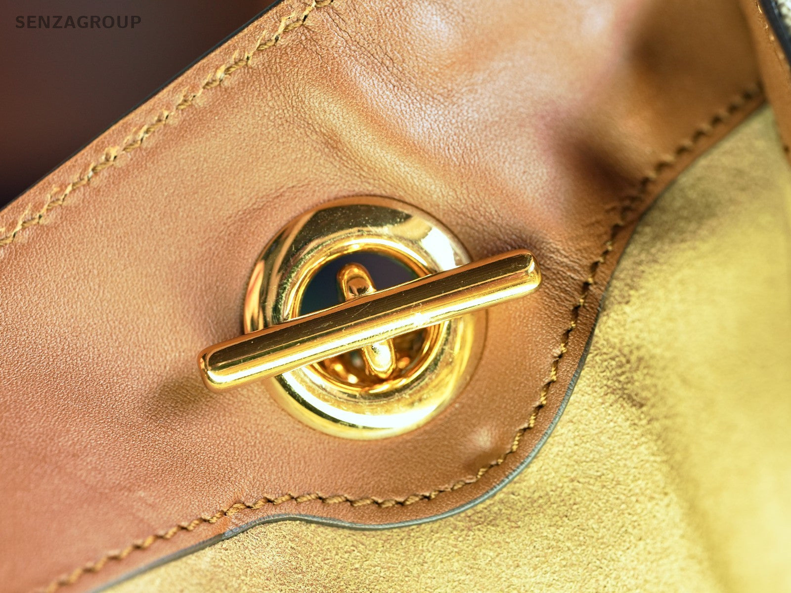 GUCCI Padlock Medium Brown gold Shoulder Handbag Canvas tote