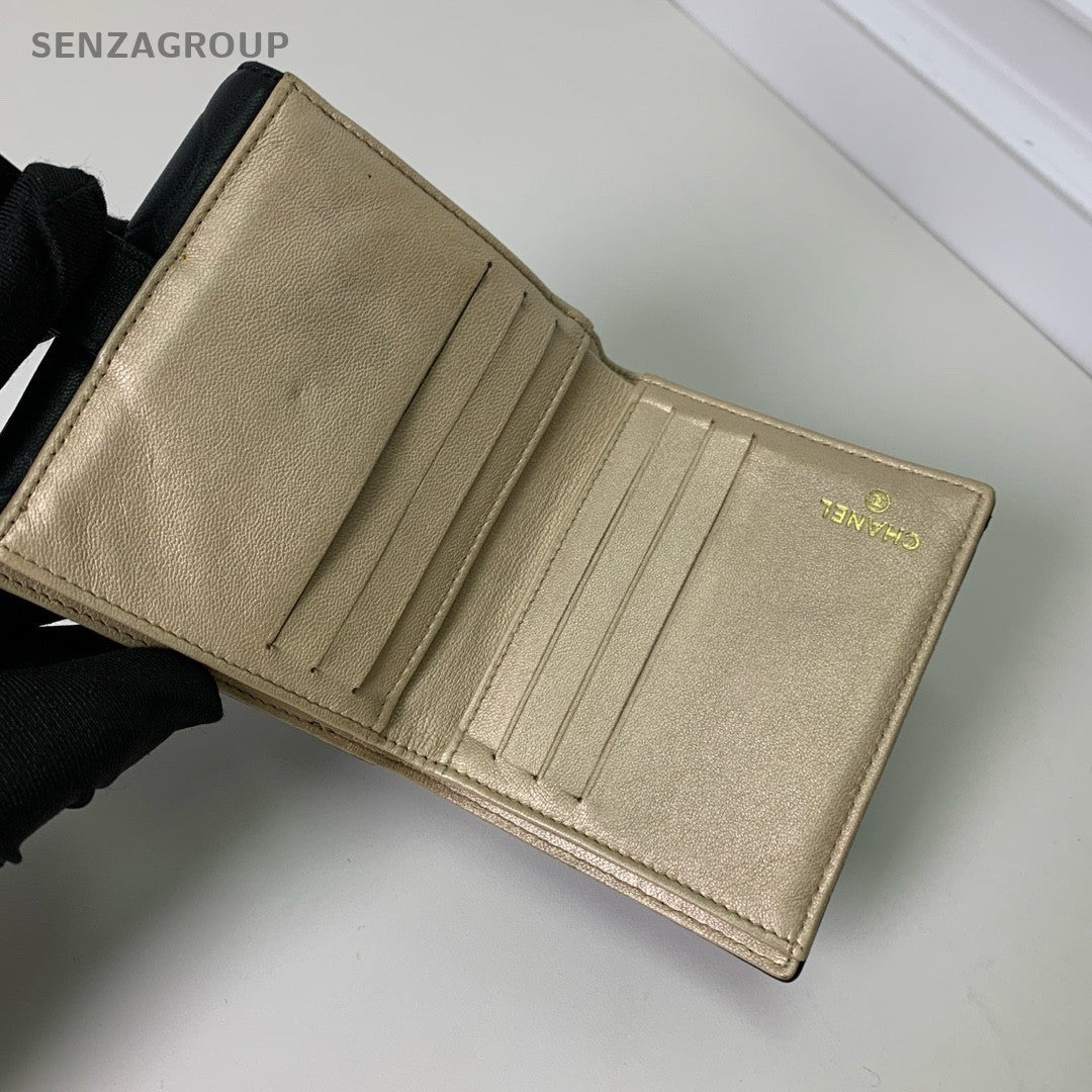 CHANEL Camellia Black gold Small wallet