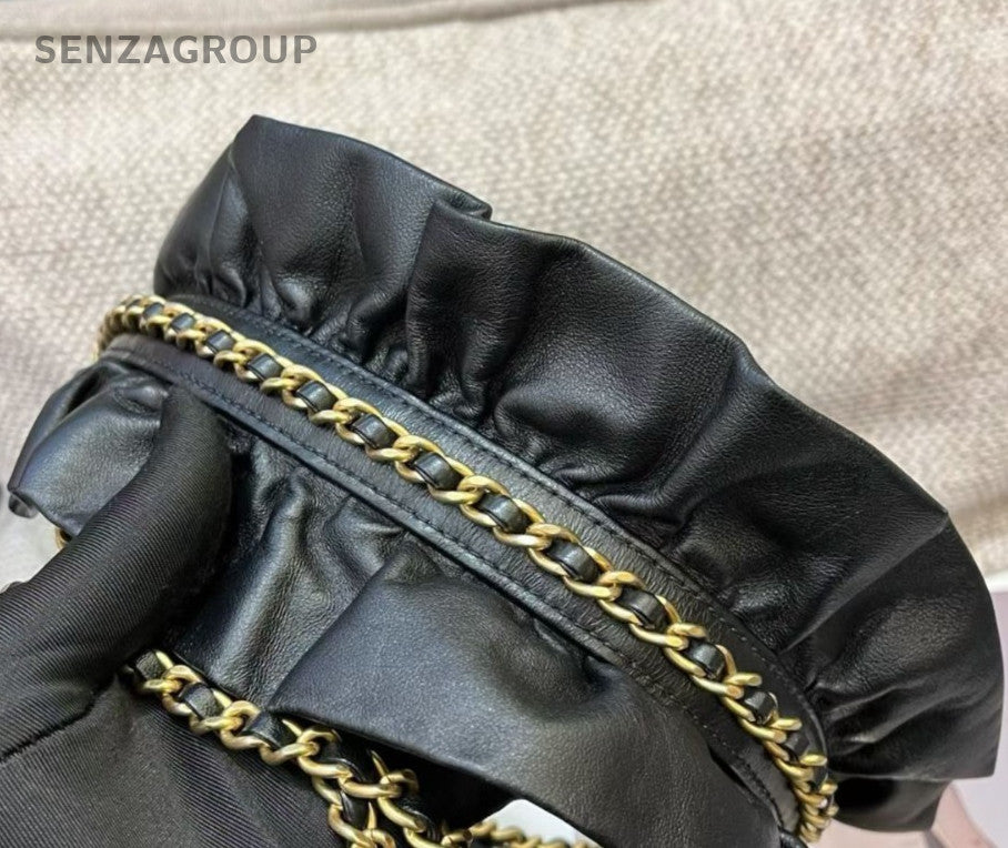 Chanel Diamond Chain Shoulder Bag Crossbody Black Gold Women Classic Fashion