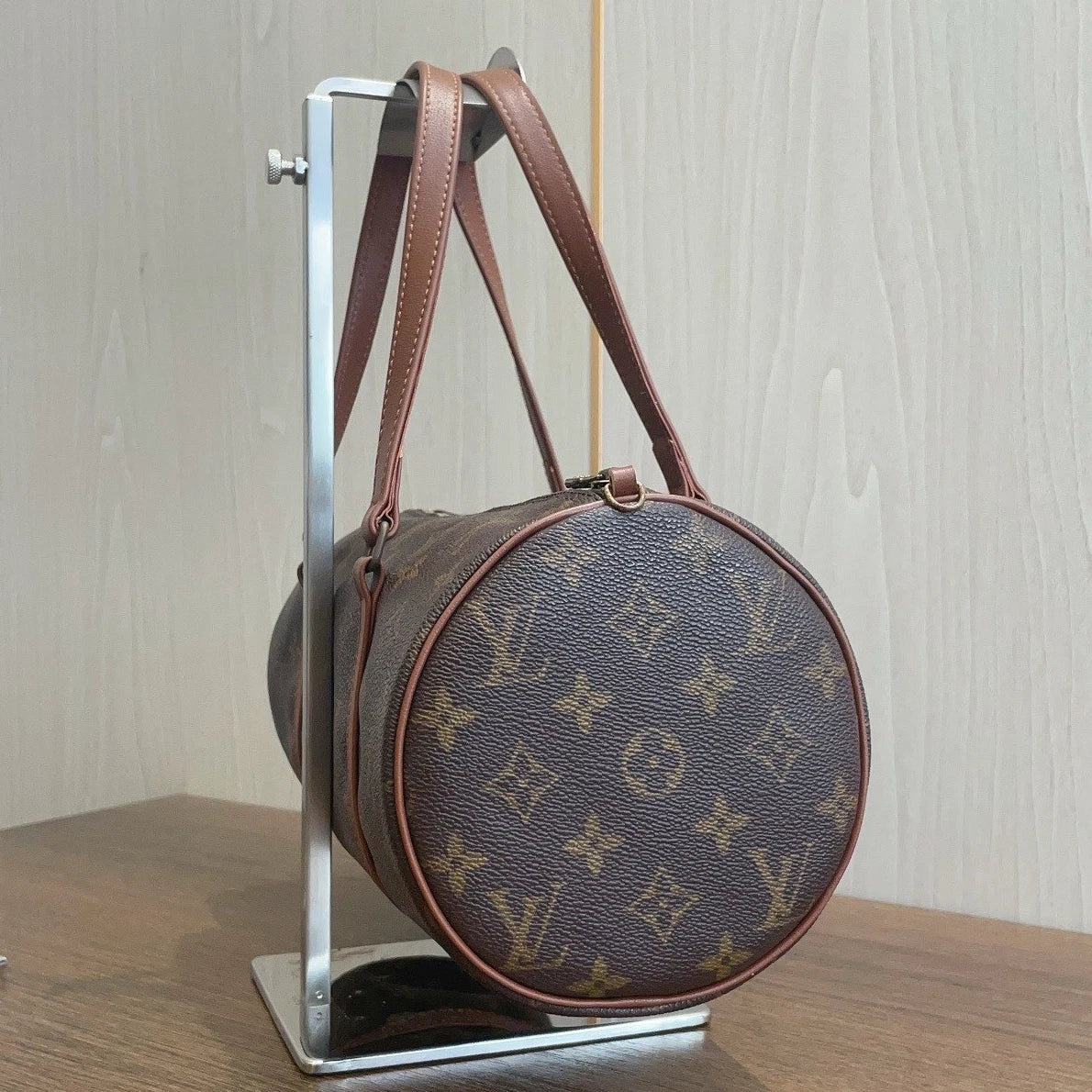 Louis Vuitton Papillon30 Pouch Monogram Canvas 2-Way Handbag Shoulder Bag