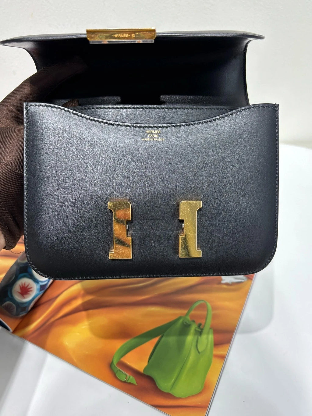 Hermes Constance 19 Black Gold Monsieur Leather Women's Shoulder Bag
