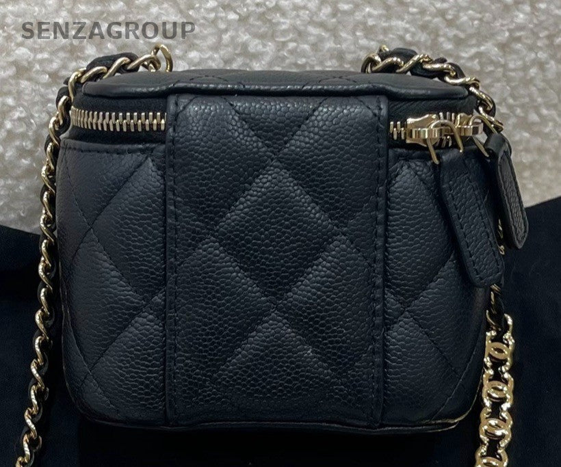 Chanel Calfskin Chain Shoulder Bag Crossbody Black Gold Used Women Classic