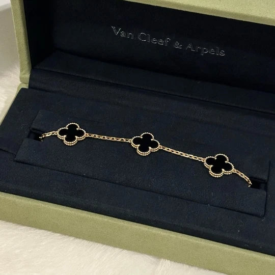 New Van Cleef &amp; Arpels Vintage Alhambra 5 Motifs Clover Bracelet Onyx 18k YG