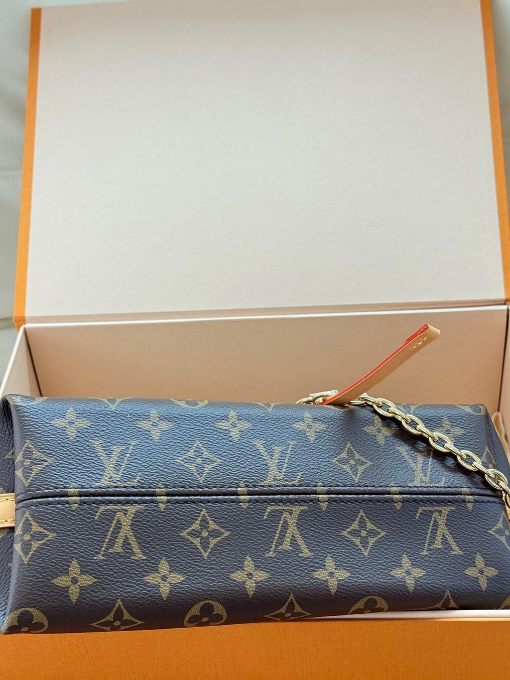 Louis Vuitton Carryall Monogram Canvas Tote Bag Excellent