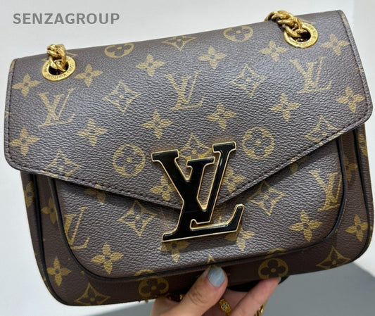 Louis Vuitton Passy Monogram Messenger Crossbody Shoulder Bag Brown Women