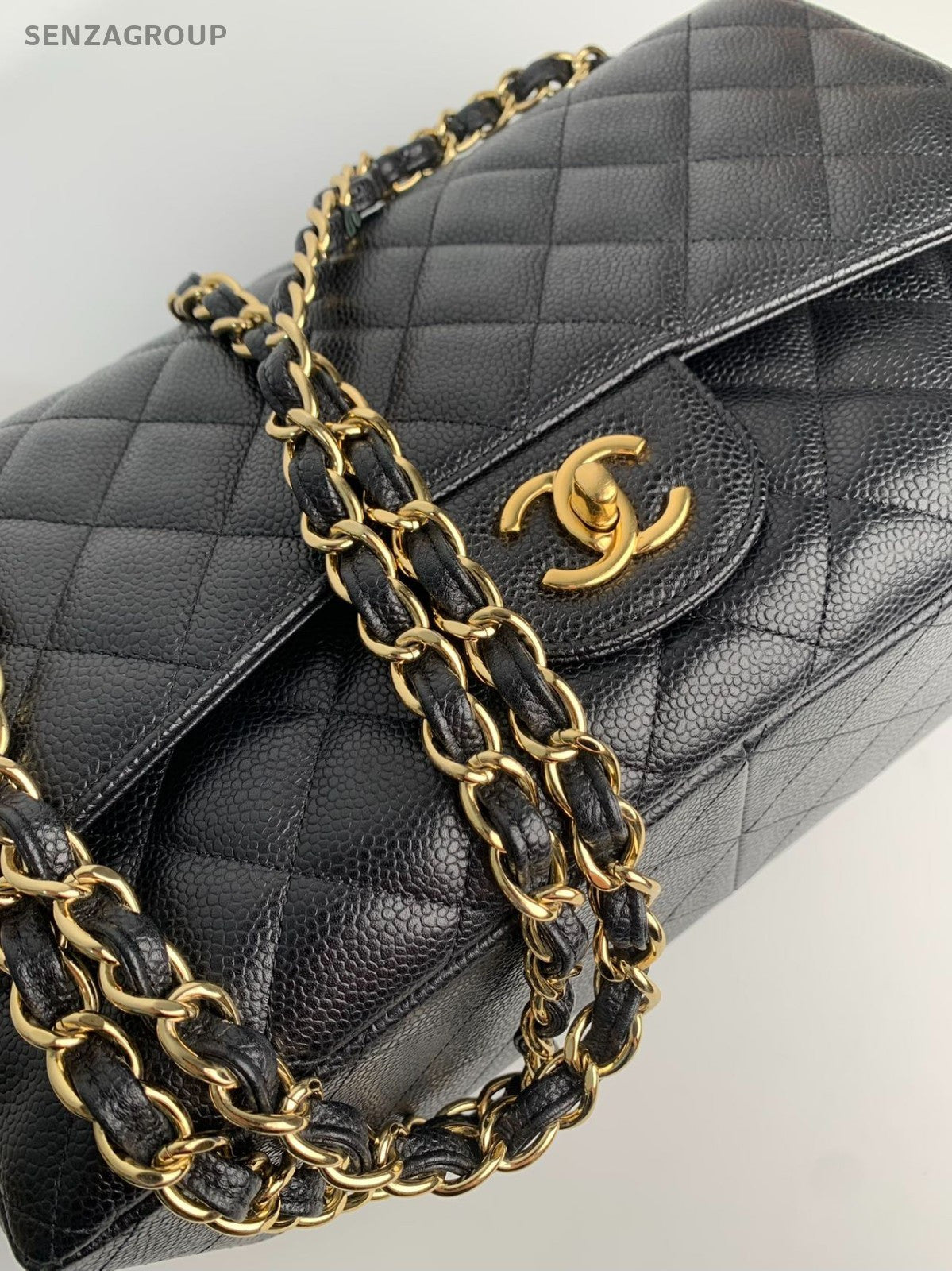 25110201 CHANEL Carviar leather/Gold-Tone Double Flap Bag for Women - Black