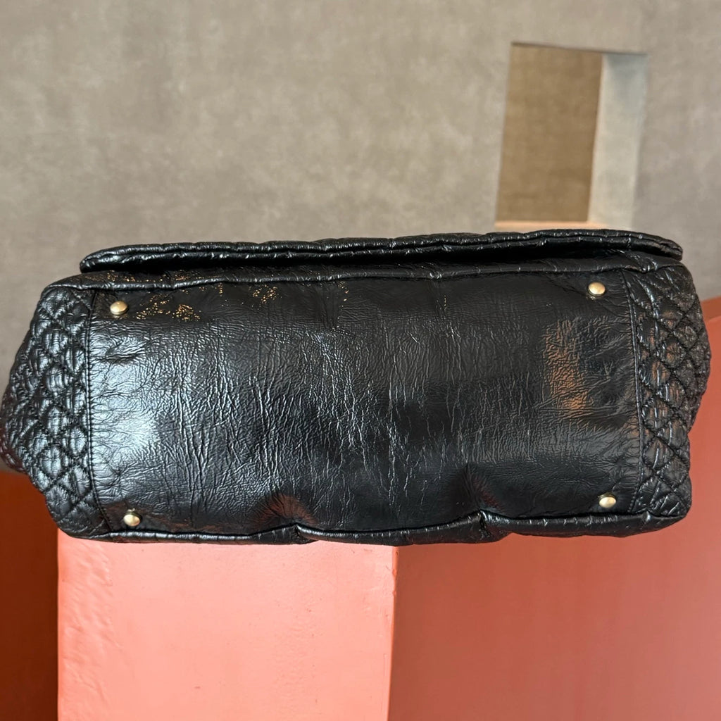 Chanel Oil Wax Chain Shoulder Bag Black Gold Hardware Women Fashion