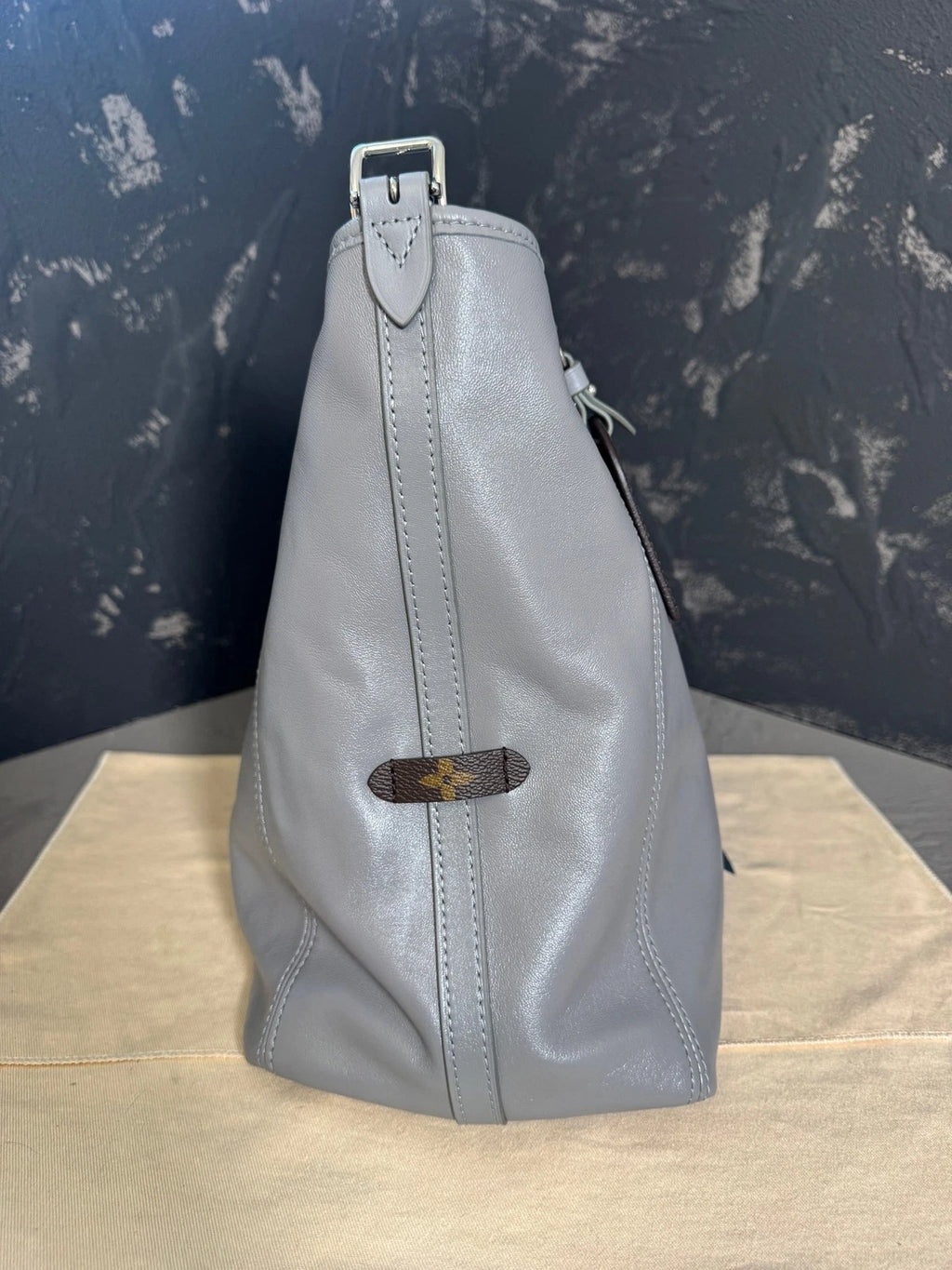 Louis Vuitton Carryall Medium Tote Bag For Women Shark Grey