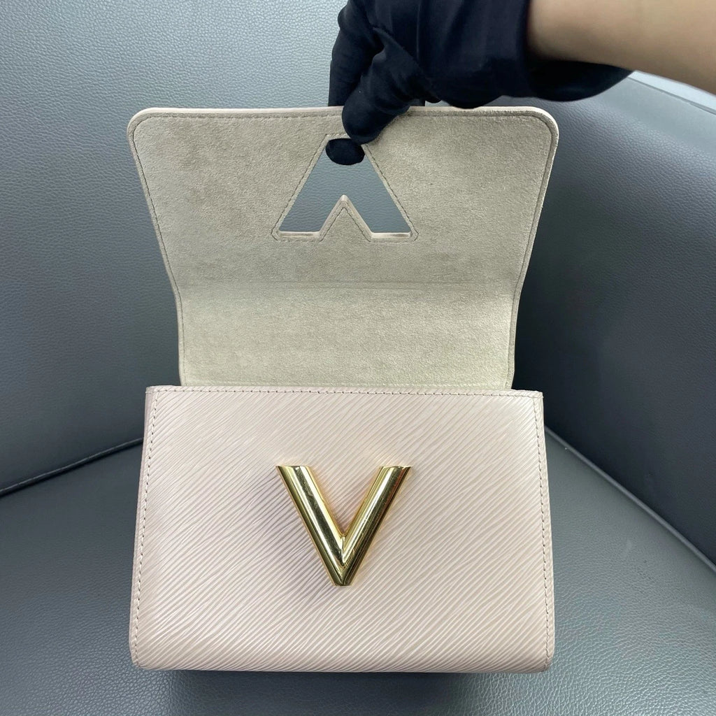 Louis Vuitton Pink Epi Leather Twist Handbag Shoulder Crossbody For Women