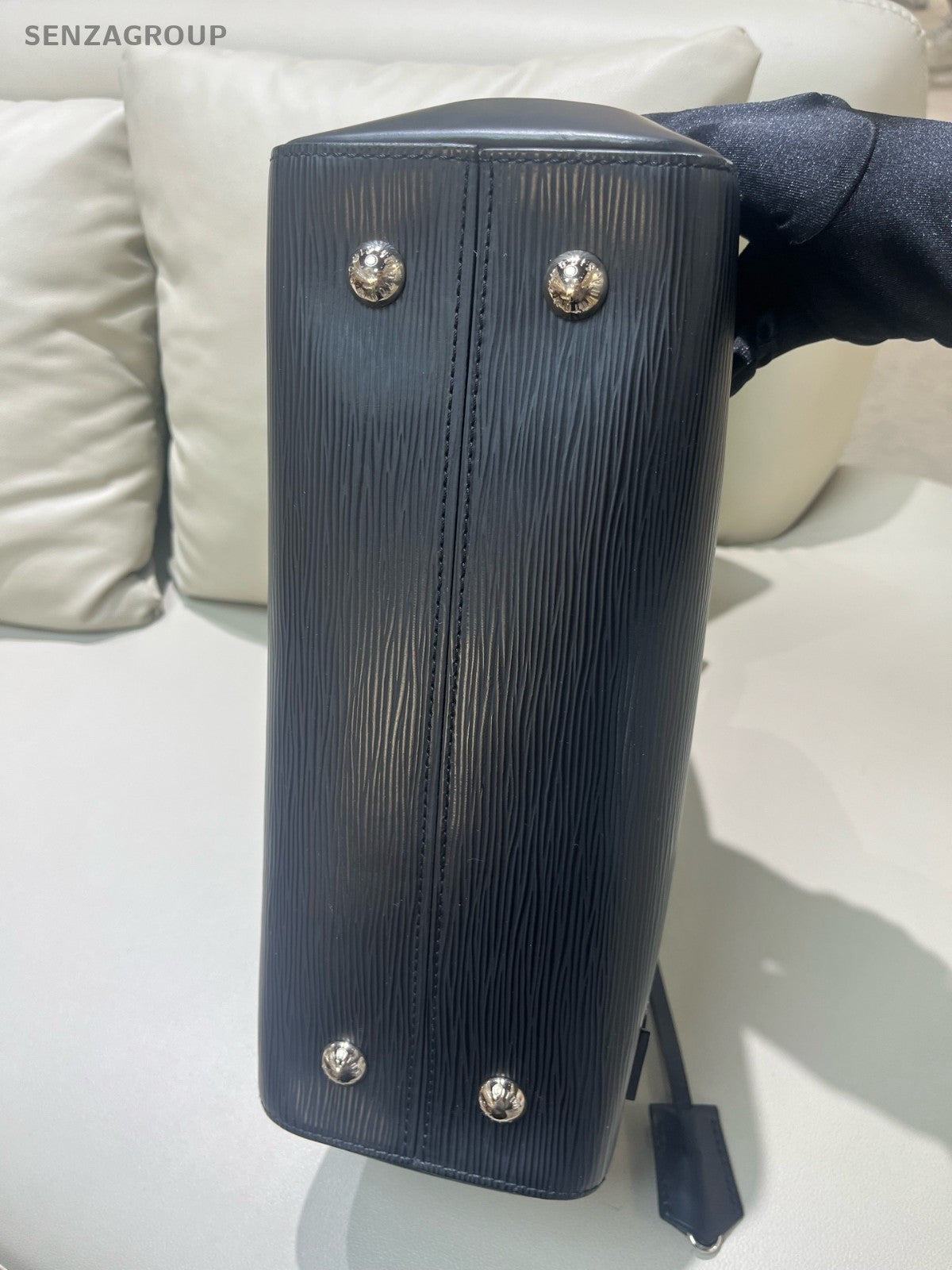 Louis Vuitton Cluny Epi Top Handle Bag Black Silver Used Women Classic
