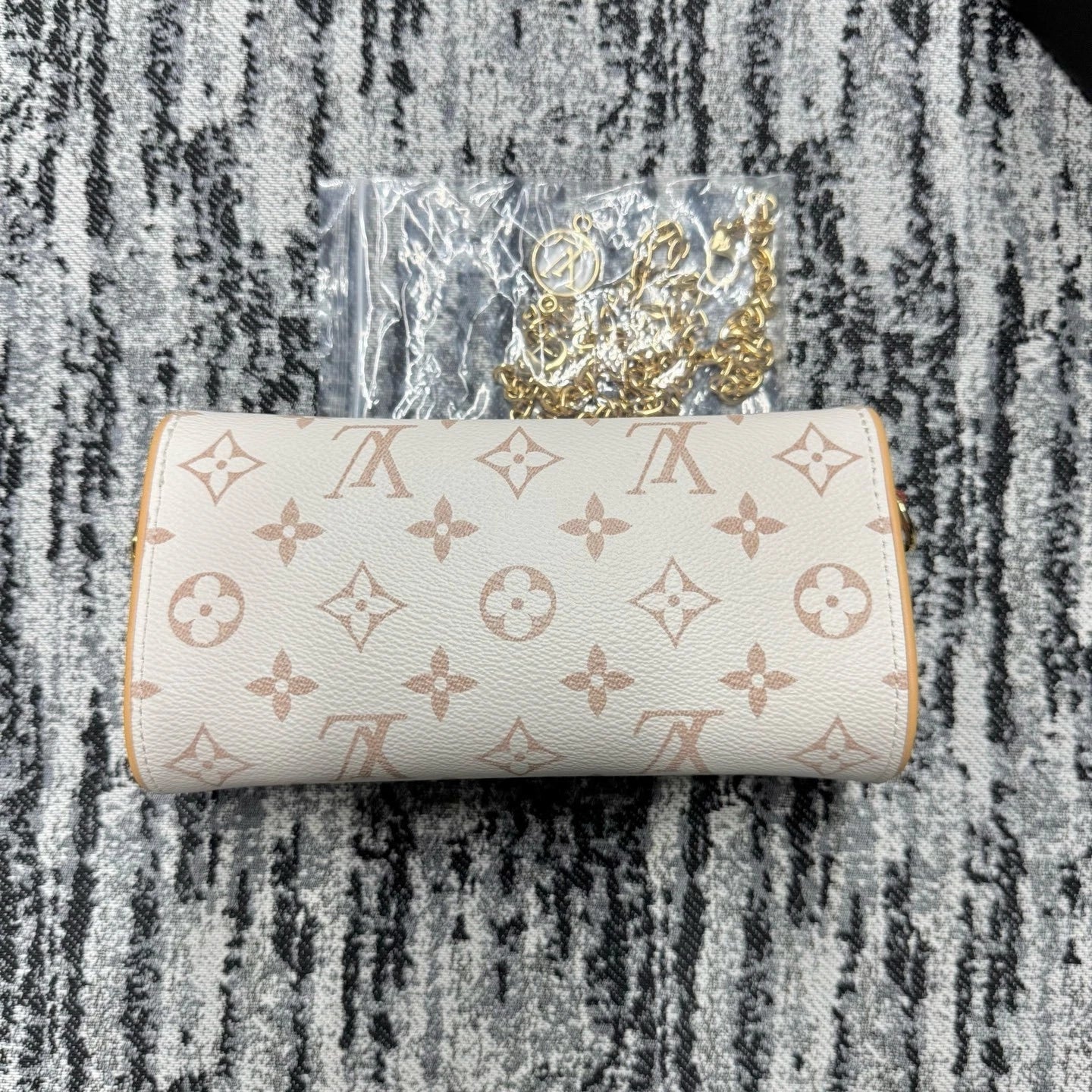 Louis Vuitton Dune Pochette Camille WOC Crossbody Bag For Women