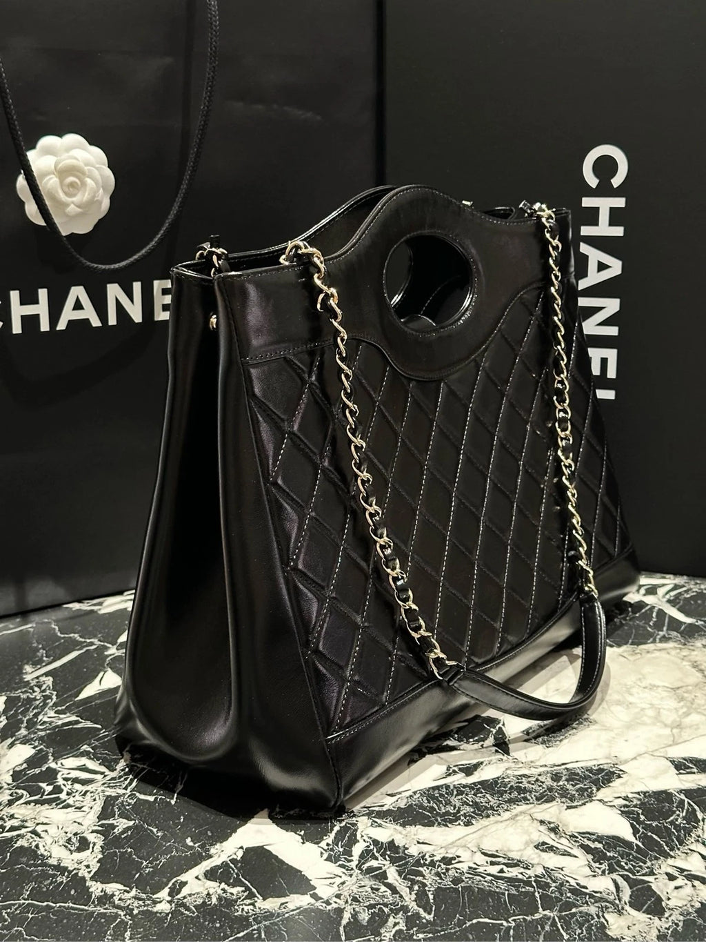 Chanel 31Bag Large Quilted Lambskin Shoulder Handbag For Women