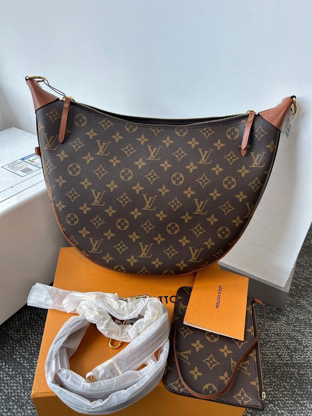 Louis Vuitton Loop Canvas Shoulder Bag Crossbody Excellent