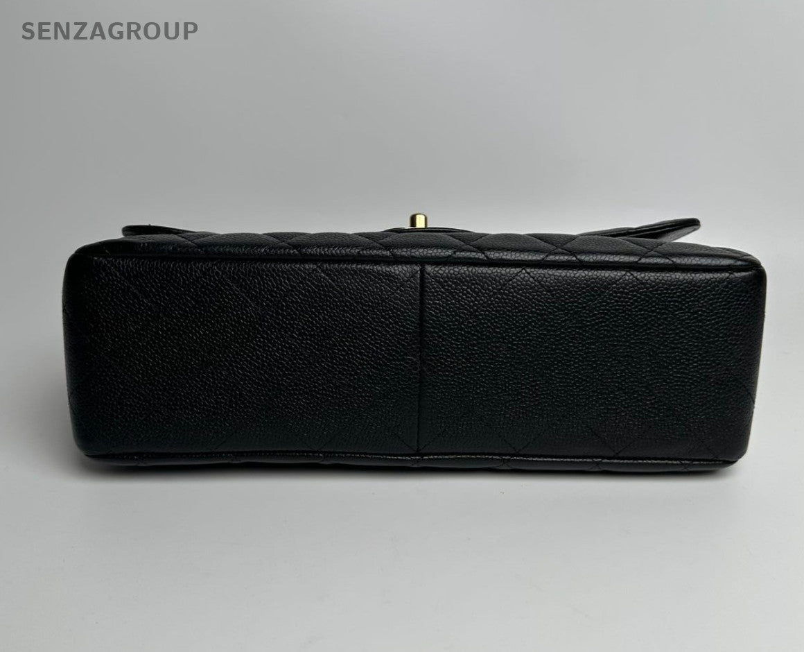Chanel Classic Flap GM Chain Shoulder Bag Crossbody Black Gold Women Fashion