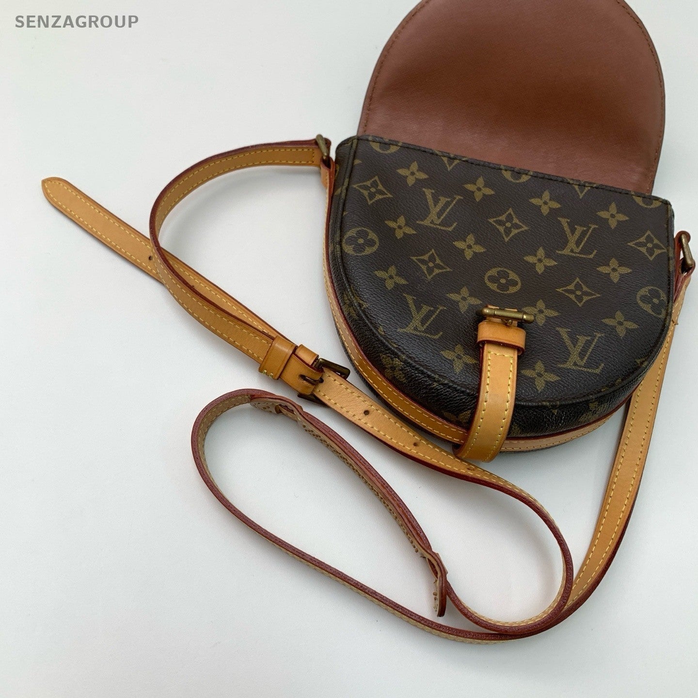 Louis Vuitton Monogram Shoulder Crossbody Bag Brown Women Photography Accessory