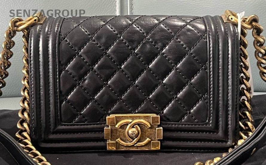 Chanel Calfskin Chain Shoulder Bag Crossbody Black Gold Used Women Classic